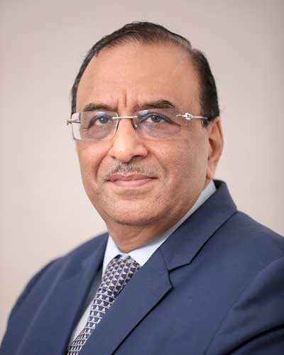Shri. Dinesh Kanabar
